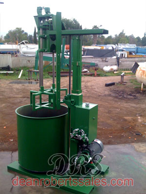 CUSTOM SAFETY SEAL BARREL MIXERS, TUB MIXERS, AND TURBO INTEGRATED MIXERS.