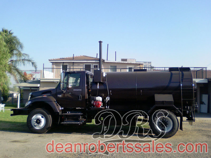 CUSTOM SEALCOAT TANKS TRAILERS AND TRUCKS BY DEAN ROBERTS SALES