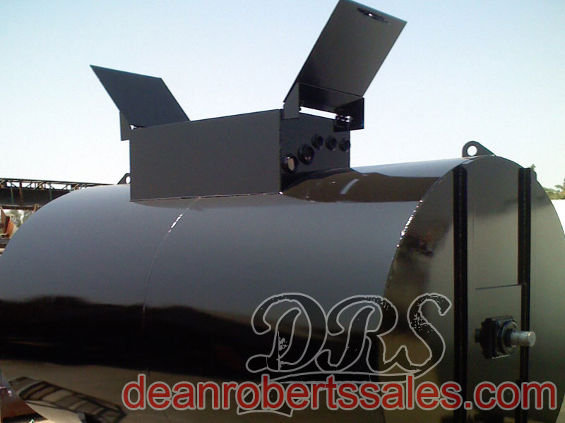 CUSTOM SEALCOAT TANKS TRAILERS AND TRUCKS BY DEAN ROBERTS SALES