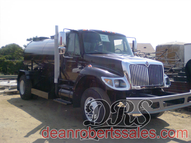 CUSTOM SEAL COAT TANKS TRUCKS SKIDS PLANTS AND SEALCOAT BY DEAN ROBERTS SALES